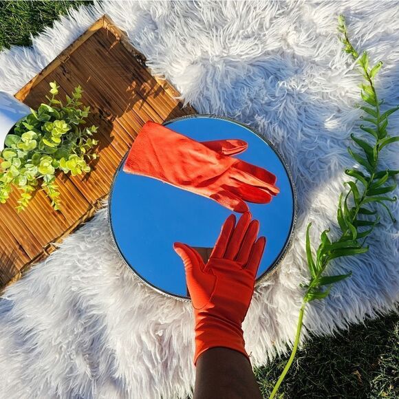 VTG Van Raalte 100% Nylon Stylish Orange Gloves. M/L Fit - Picture 7 of 15